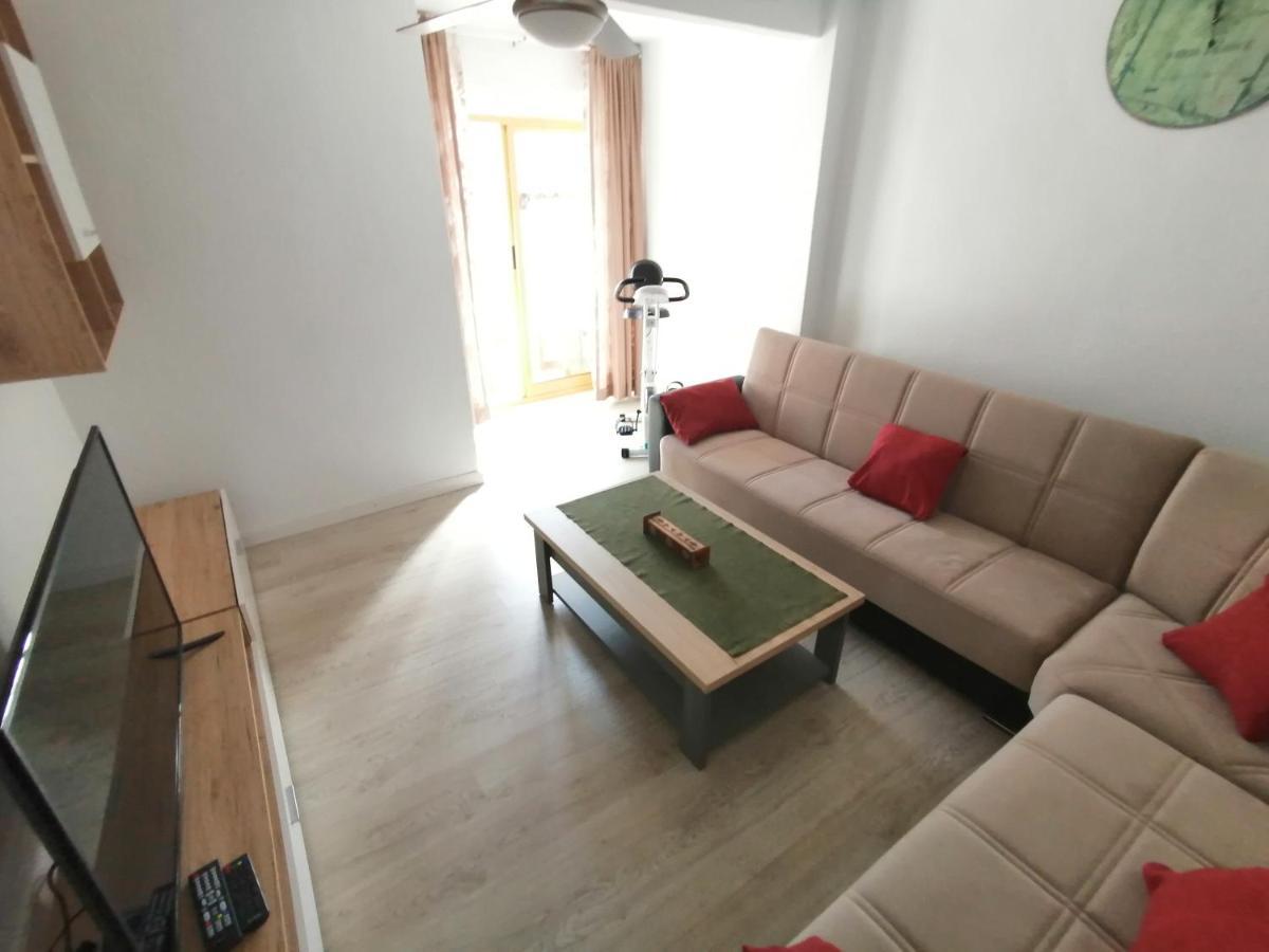 Domange I Apartment Alicante Eksteriør billede