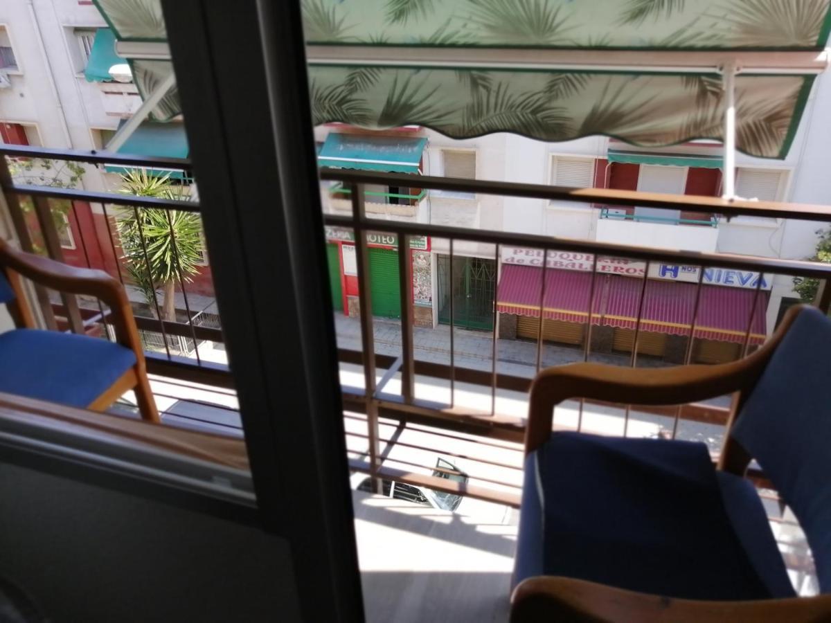 Domange I Apartment Alicante Eksteriør billede