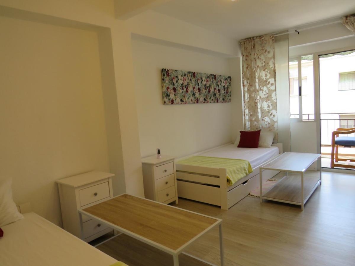 Domange I Apartment Alicante Eksteriør billede